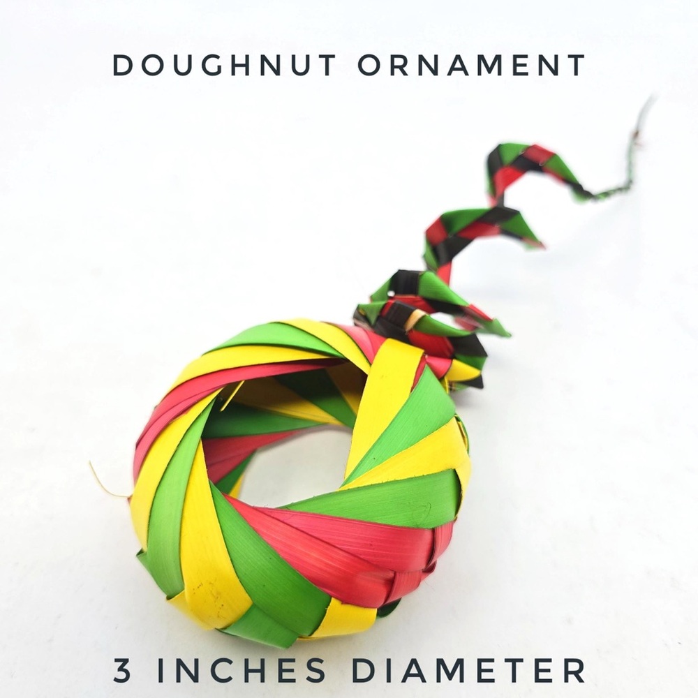NWOT- bundle of 6pcs .100% hand woven palm Yellow and Pink Doughnut Ornament.